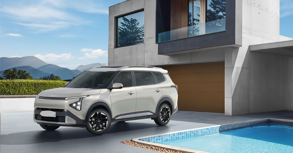 7 Seater Electric Car